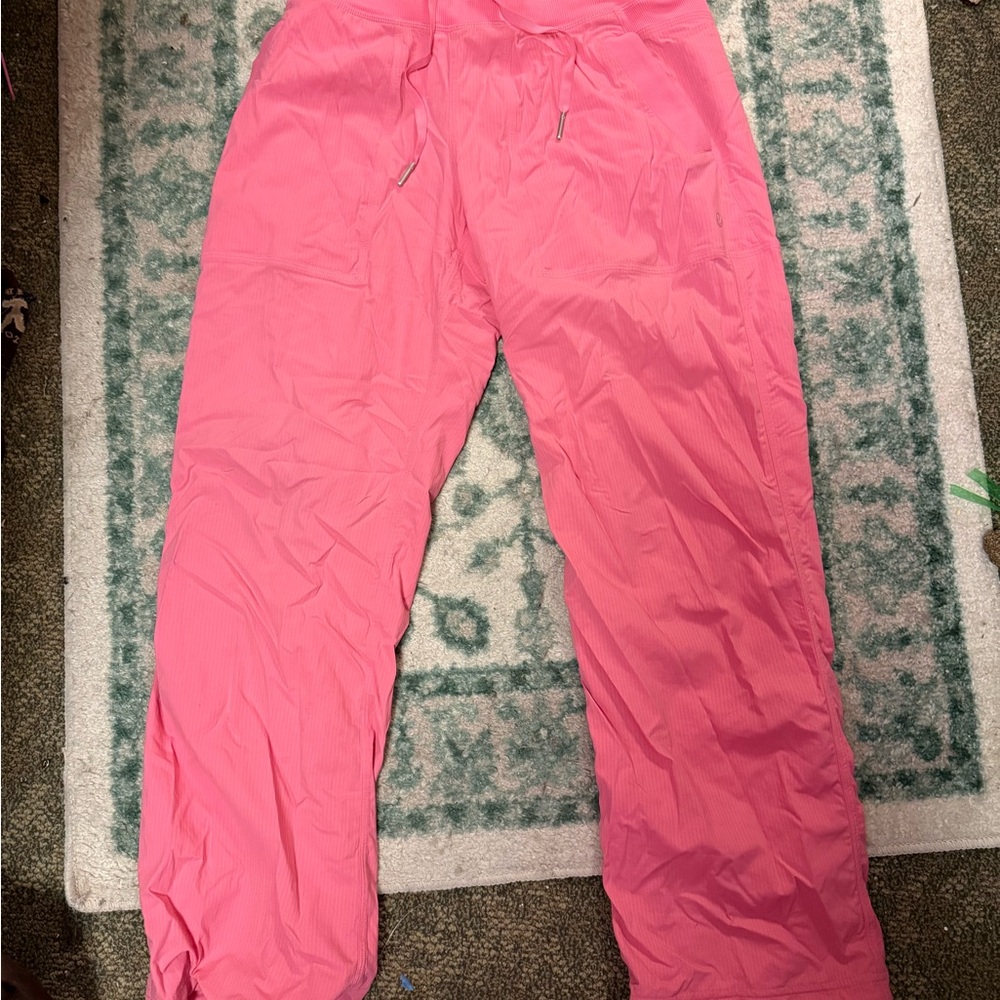 Dance studio mid rise pant *short